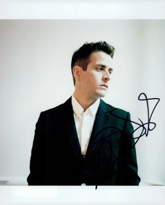 Joey McIntyre autograph
