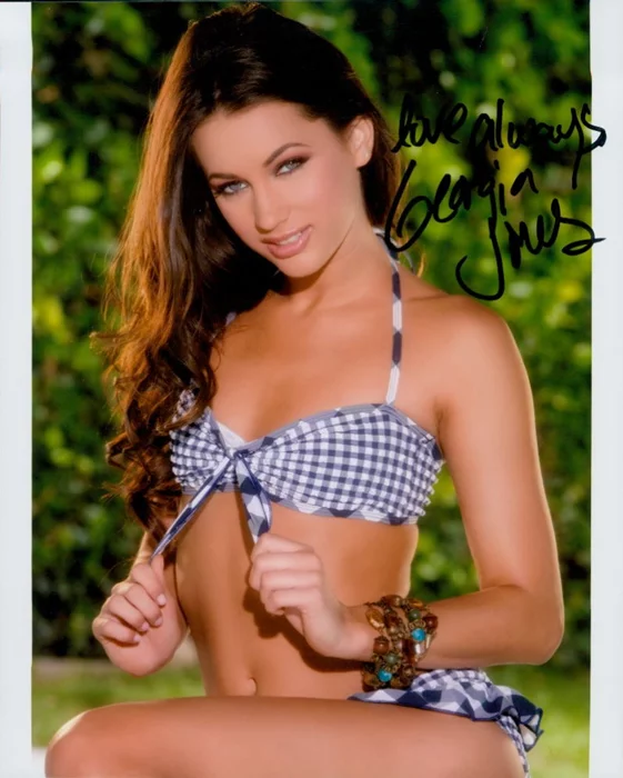 Georgia Jones autograph