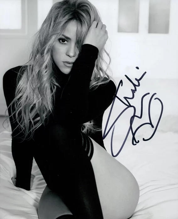 Shakira autograph
