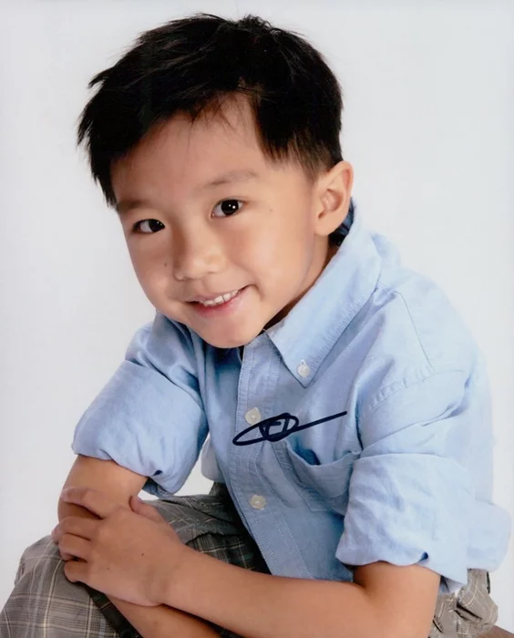 Ian Chen autograph