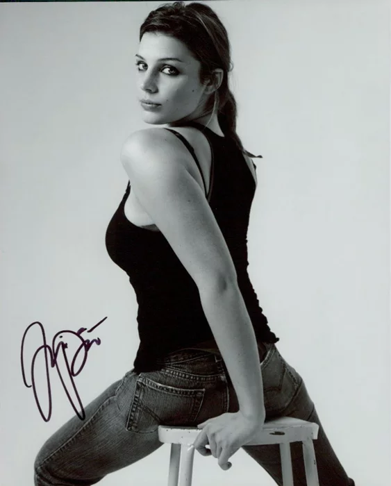 Jessica Pare autograph