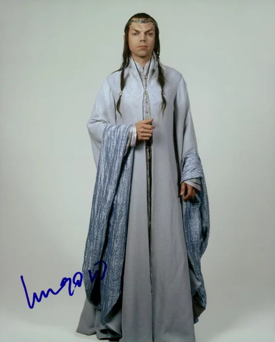 Hugo Weaving autograph