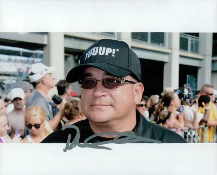 Dave  Hester autograph