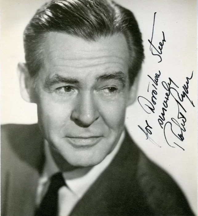Robert Ryan autograph
