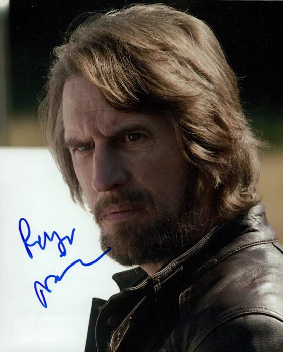 Ray McKinnon autograph