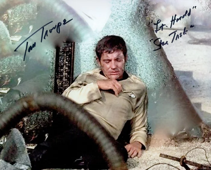 Tom Troupe autograph