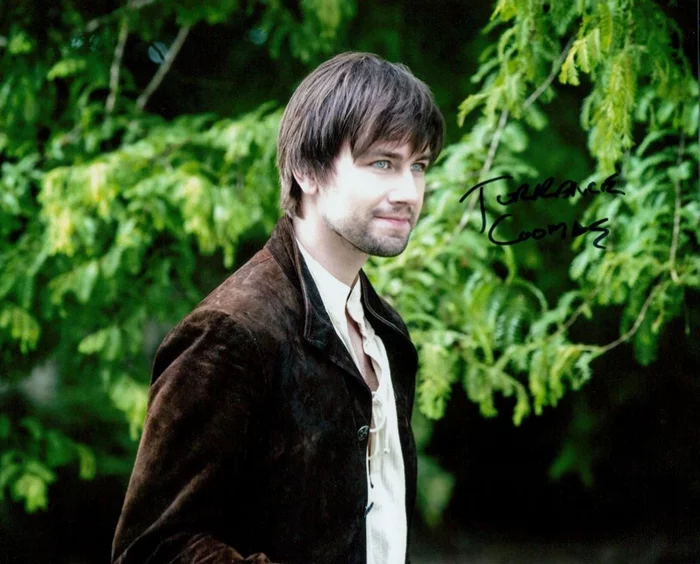Torrance Coombs autograph