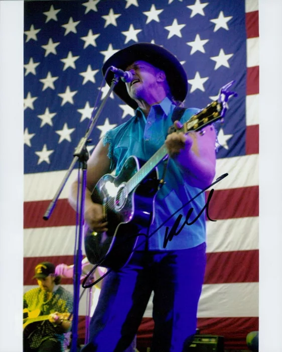 Trace Adkins autograph