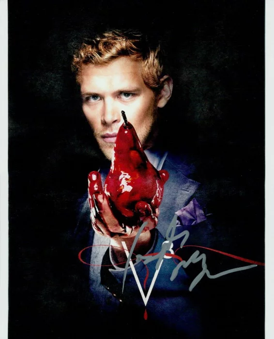 Joseph  Morgan autograph