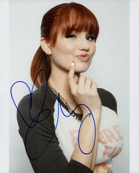 Debby Ryan autograph