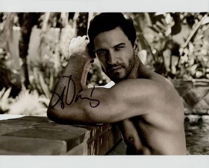 Anderson Davis autograph