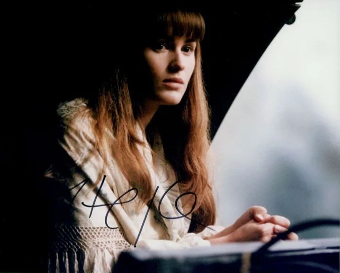 Judith Godreche autograph
