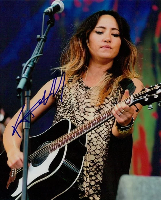 KT Tunstall autograph
