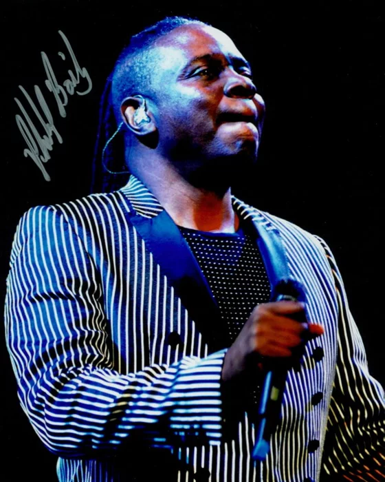 Philip Bailey autograph