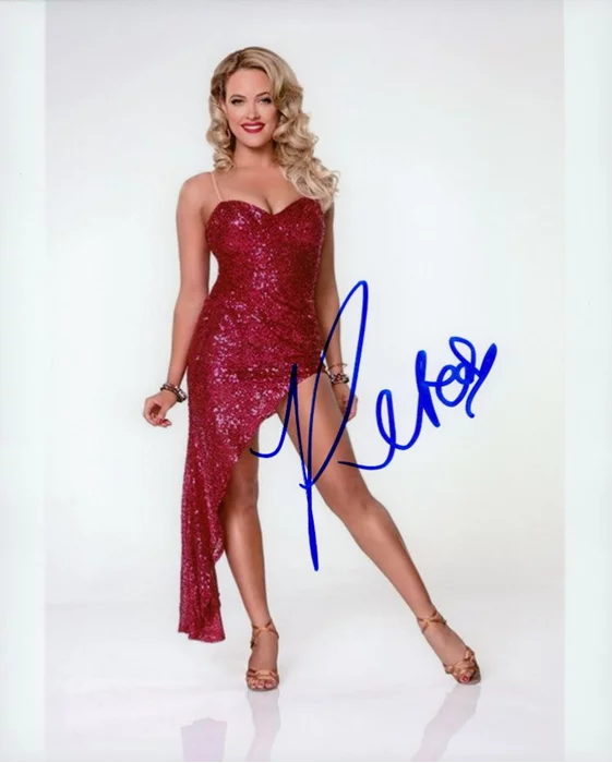 Peta Murgetroyd autograph