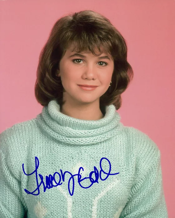 Tracey Gold autograph