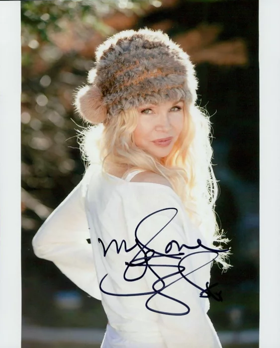 Teri Copley autograph