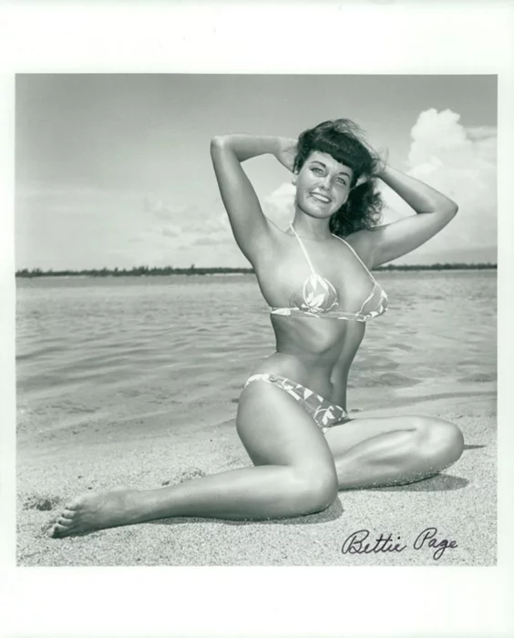 Bettie Page autograph