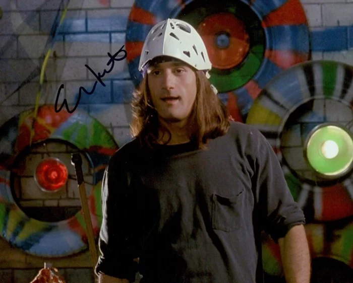 Elias Koteas autograph