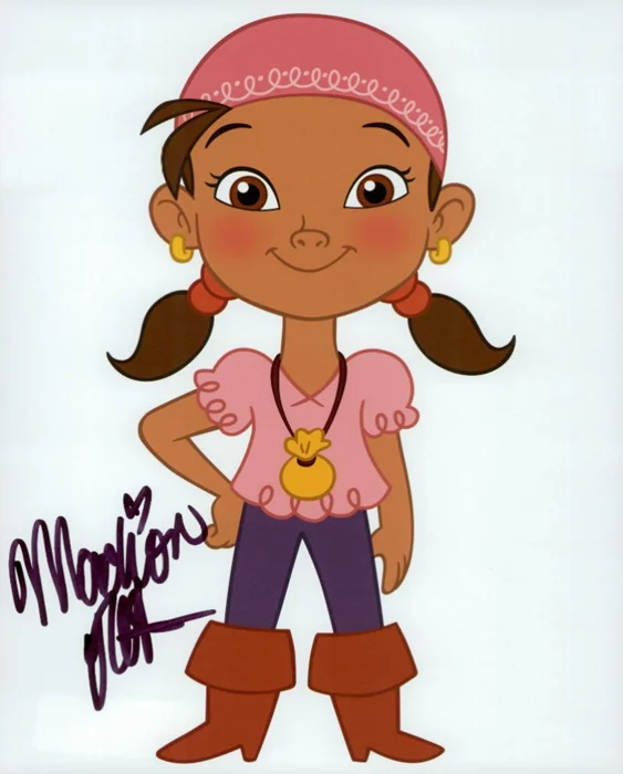 Madison Pettis autograph