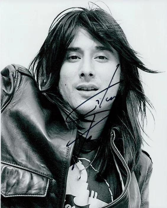 Steve Perry autograph
