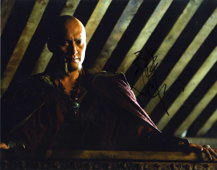 Ken Watanabe autograph
