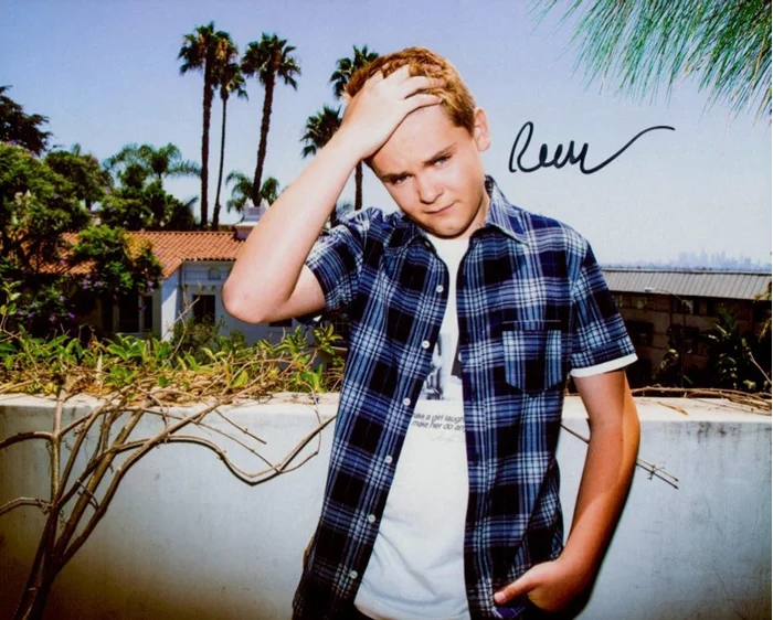 Reese Hartwig autograph