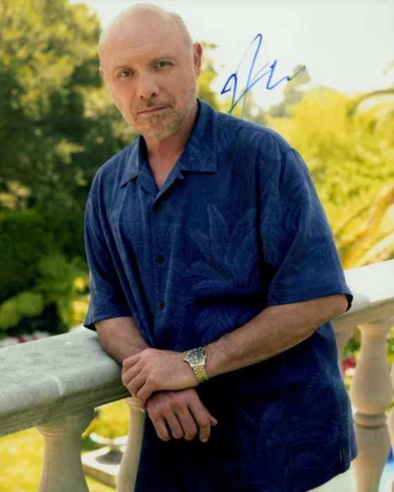 Hector Elizondo autograph