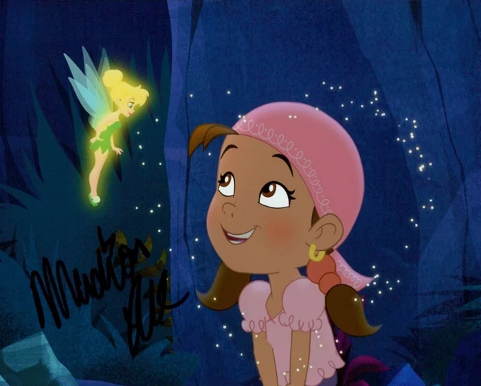 Madison Pettis autograph