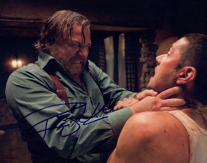 Ray Winstone autograph