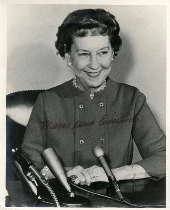 Mamie Daud Eisenhower autograph