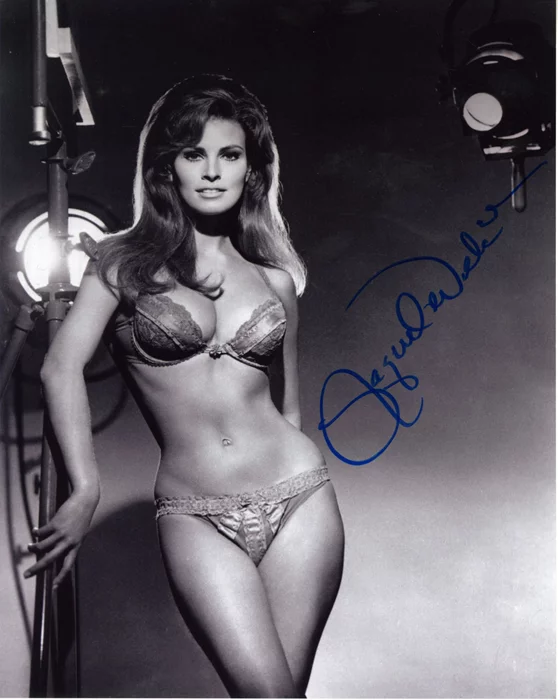 Raquel Welch autograph