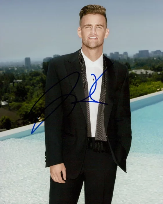 Jonny Drubel autograph
