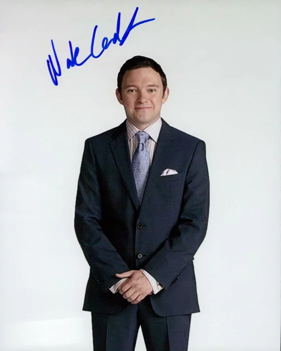 Nate Corddry autograph