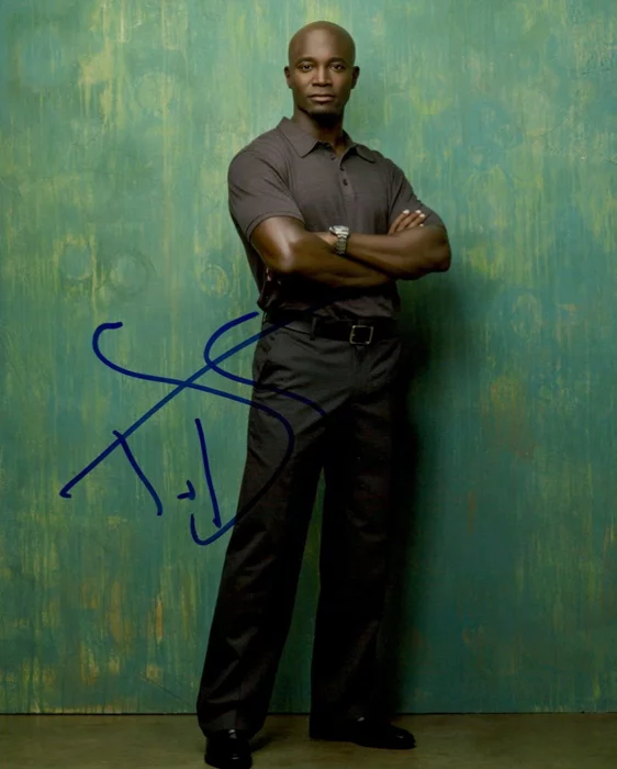 Taye Diggs autograph