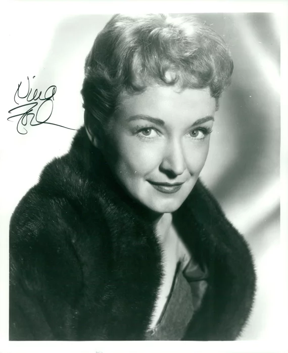 Nina Foch autograph
