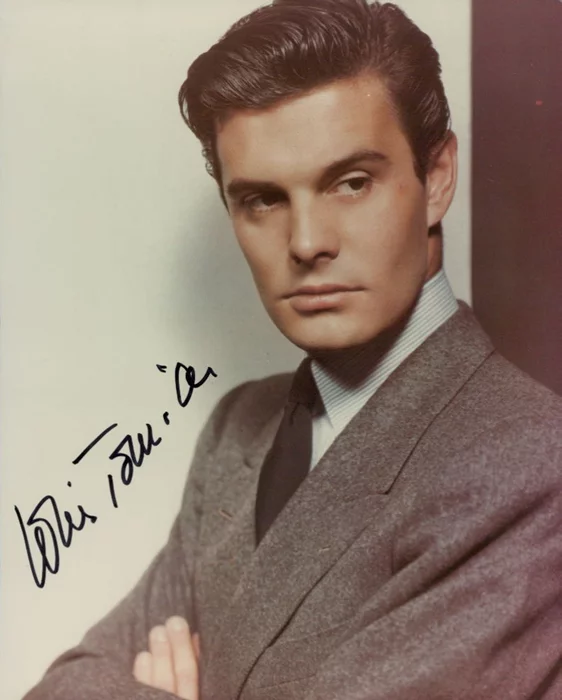 Louis Jourdan autograph