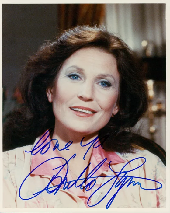 Loretta Lynn autograph