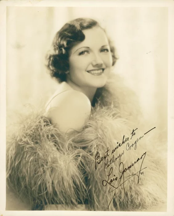 Lois January autograph