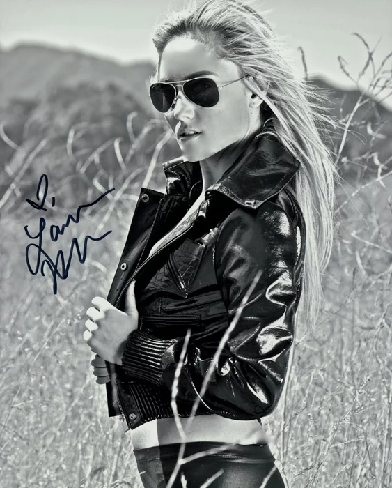 Lauren C. Mayhew autograph