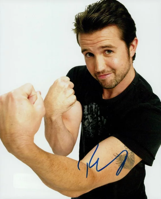 Rob McElhenney autograph