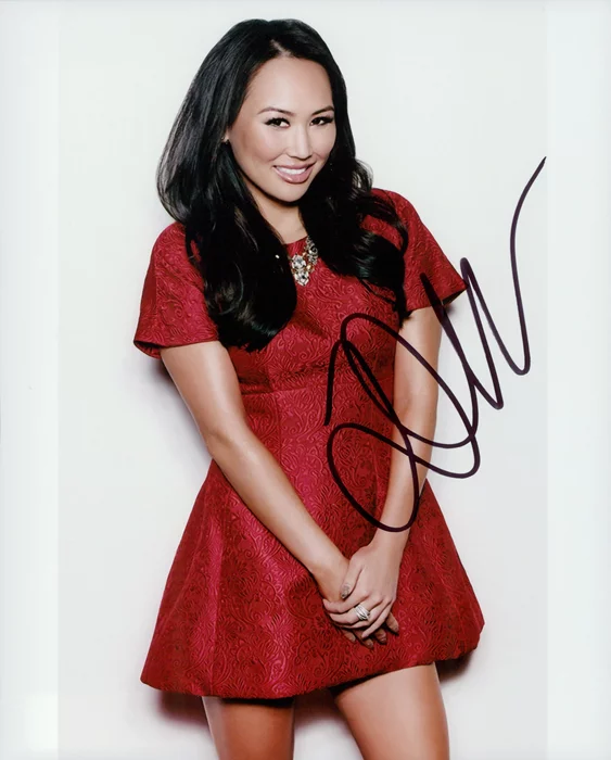 Dorothy Wang autograph