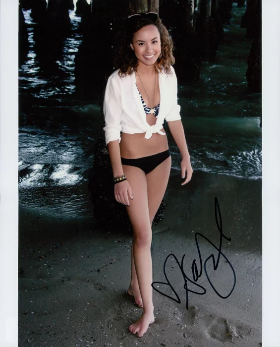 Savannah Jayde autograph