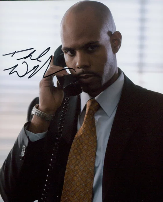Todd Williams autograph