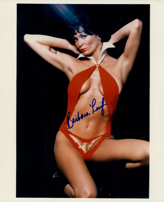 Barbara Leigh autograph