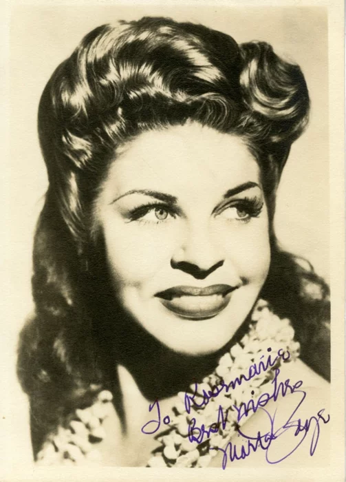 Martha Raye autograph