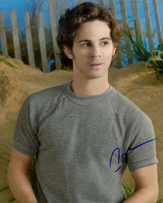 Connor  Paolo autograph