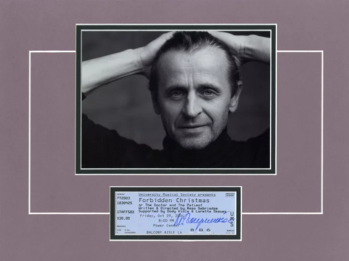 Mikail Baryshnikov autograph
