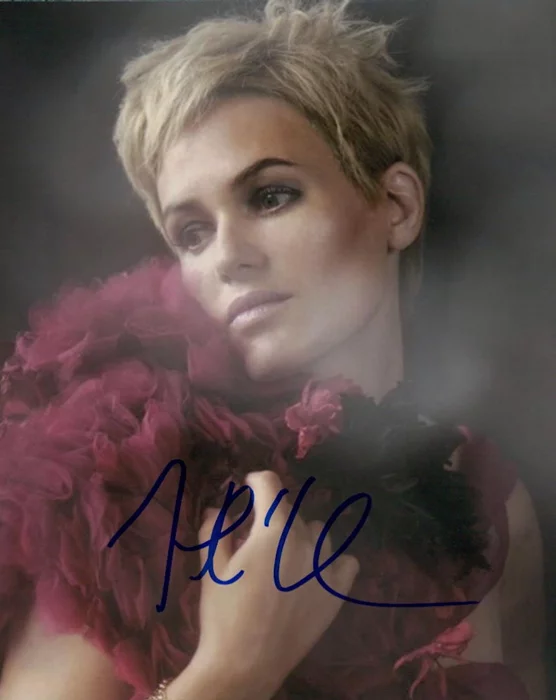 Judith Godreche autograph