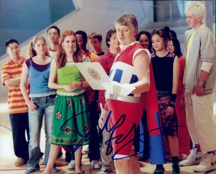 Dave Foley autograph